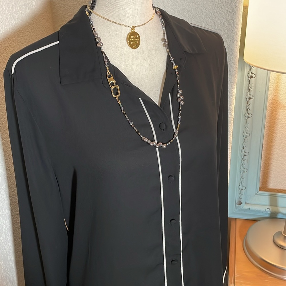 Who What Wear Black Blouse - Picture 2 of 9